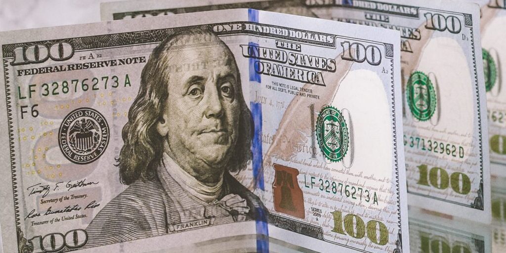 10 Warning Signs That You’re Heading for Financial Disaster